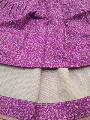 Conjunto Casera Blanco y Morado Delantal Flores - Trajes Neska - Baserritarra Niña
