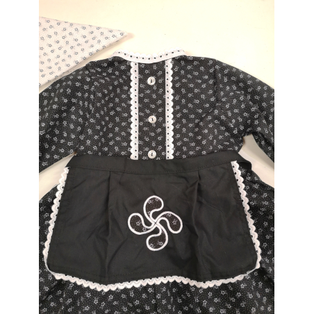 Conjunto Flores Negro Bebe - Trajes Vascos Bebe