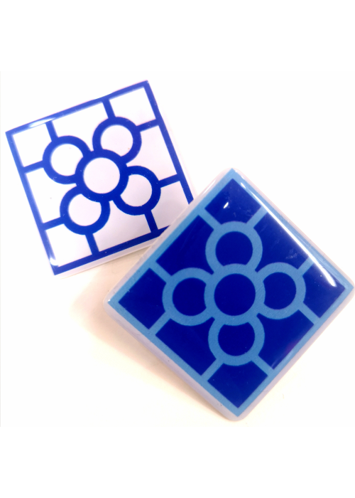 Broche Baldosa Azul o Blanca - TRAJES REGIONALES