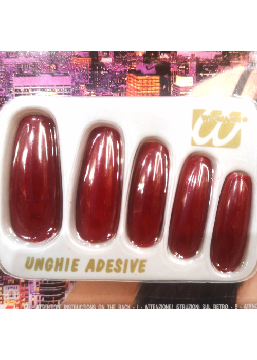 Uñas rojas - Pestañas y Uñas