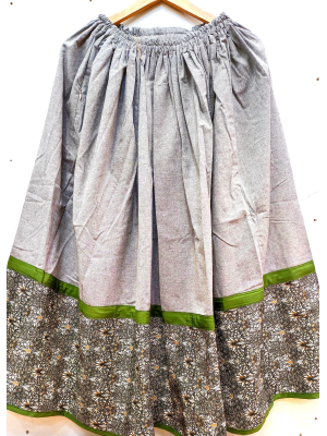 Comprar Falda Casera Gris y bies Verde con Flores Araotz - Faldas Regionales, Enaguas y Pololos