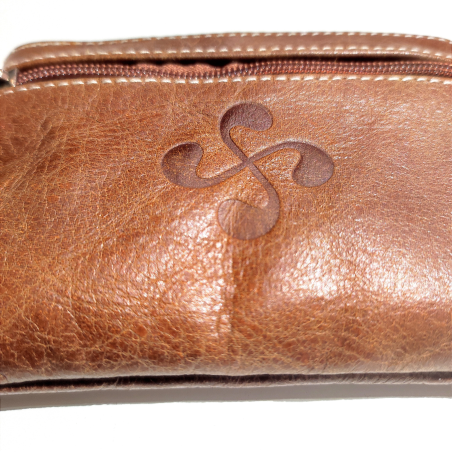 monedero con Lauburu de Piel Marron - Bolsos y Carteras Vascas
