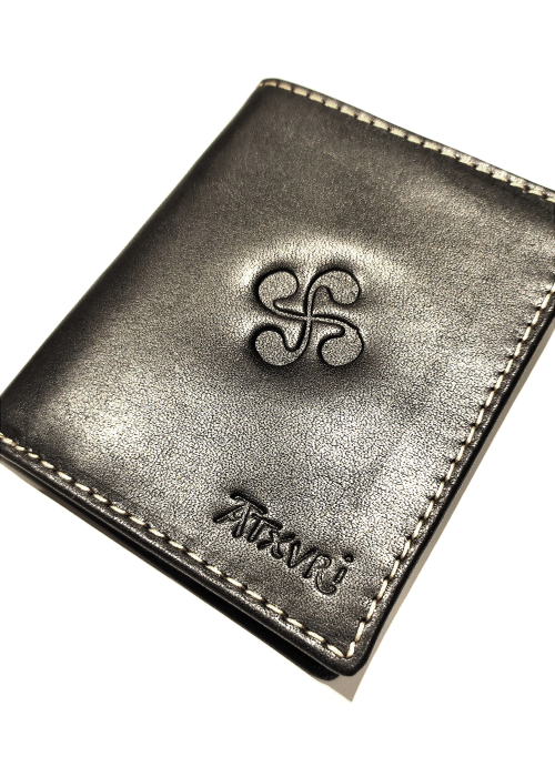 Cartera con Lauburu de Piel Negra  - Bolsos y Carteras