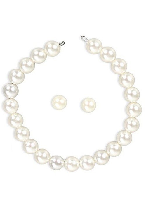Collar y pendientes de perlas de plastico