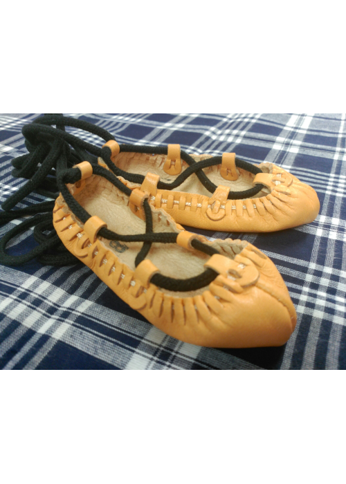 Abarcas de Piel Bebe - TRAJES REGIONALES