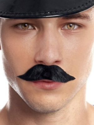 Bigote Negro - Barbas y Bigotes